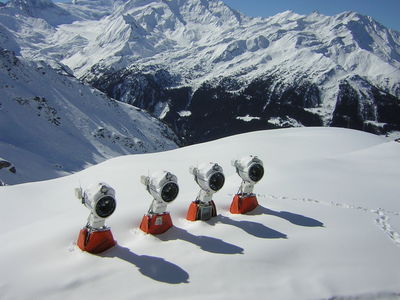 Snow Cannons