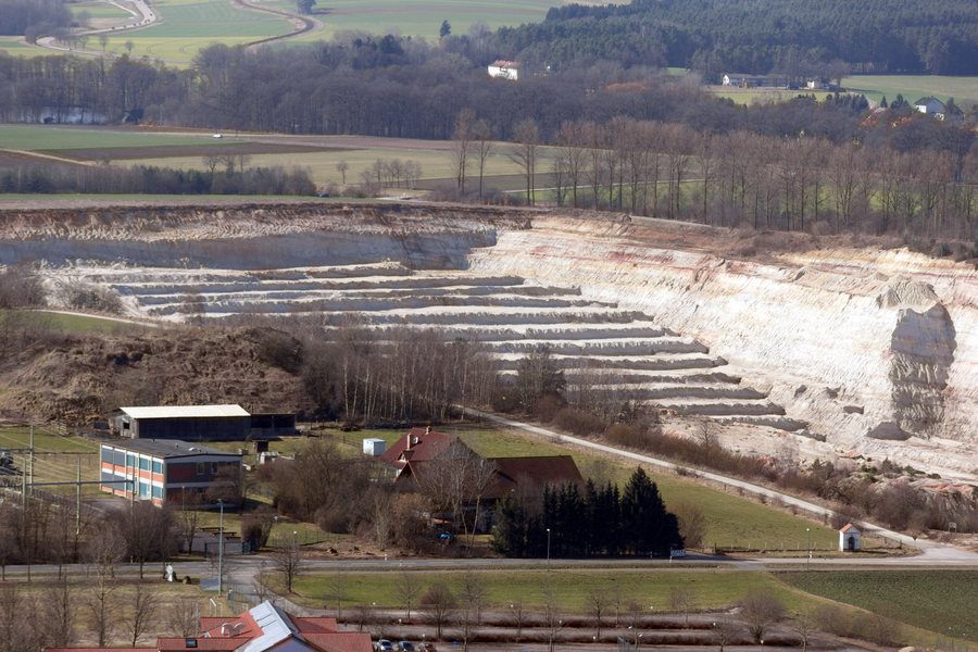 File:2017 Kaolingruben bei Hirschau-Schnaittenbach 03.jpg