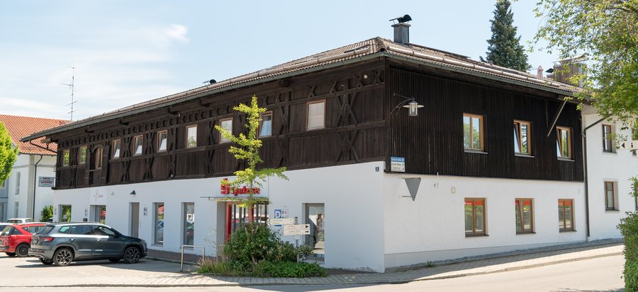 File:Breitbrunn am Chiemsee, Rimstinger Straße 9.jpg