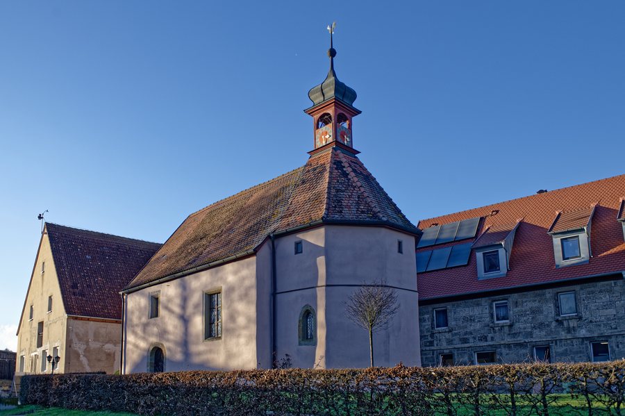 File:Reichelshofen, Evang.-Luth. Kapelle St. Konrad Steinsfeld 20230103 0021.jpg