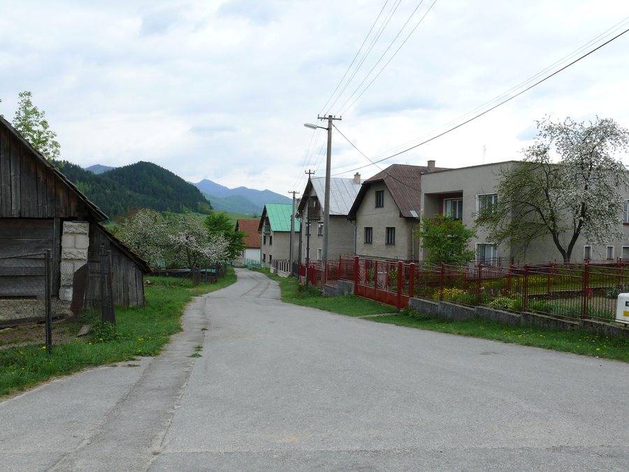 File:Obec Šútovo - Slovensko 01.jpg