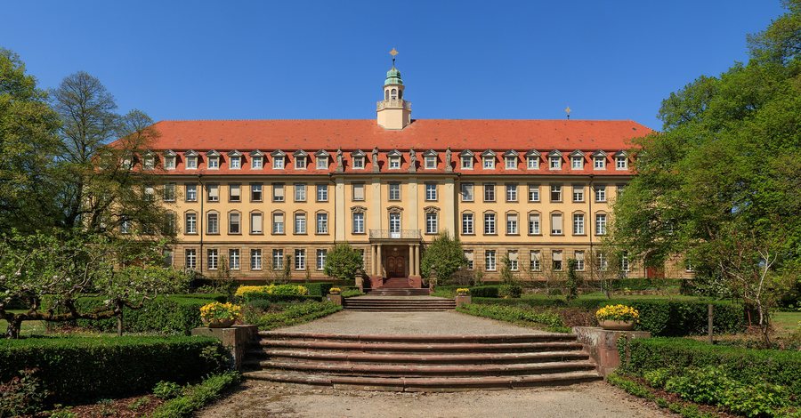 File:Nunnery Erlenbad - Sasbach 02.jpg