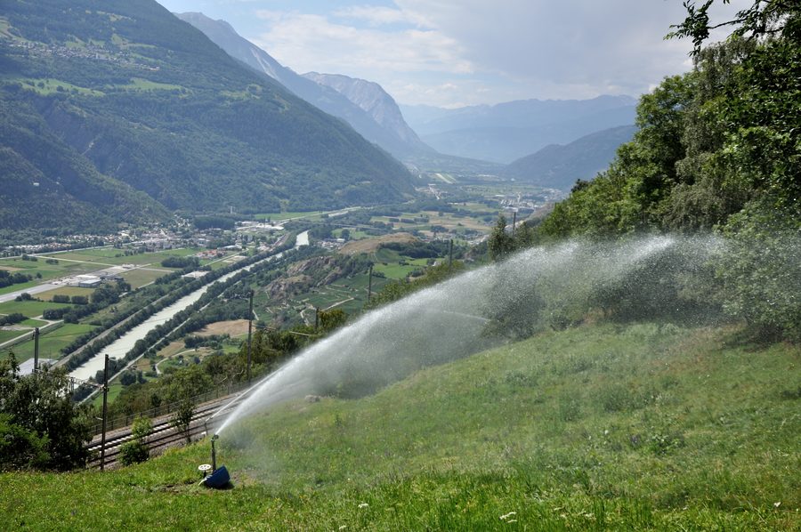 Landschaft an der Lötschberg-Südrampe bei Ausserberg im Wallis