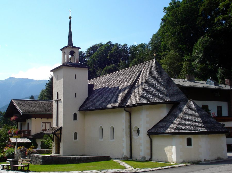 The church in the village of Thumersbach on the Zeller See lake, Austria.