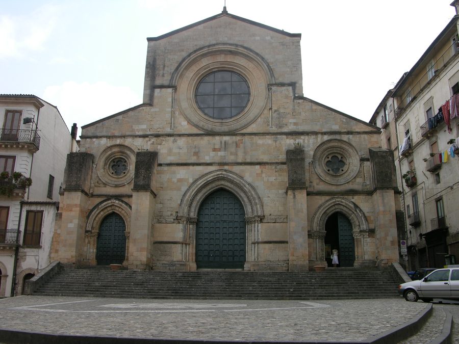 Dom von Cosenza in Kalabrien