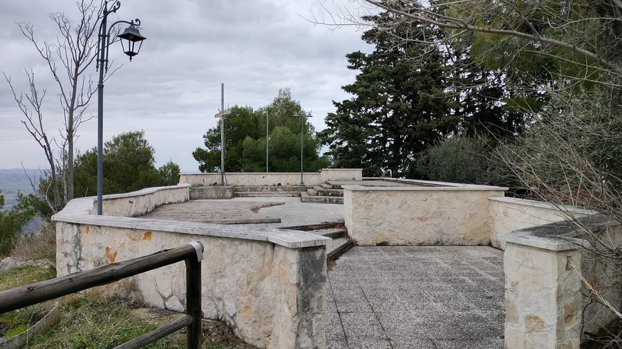 File:Turrivalignani - Belvedere 01.jpg