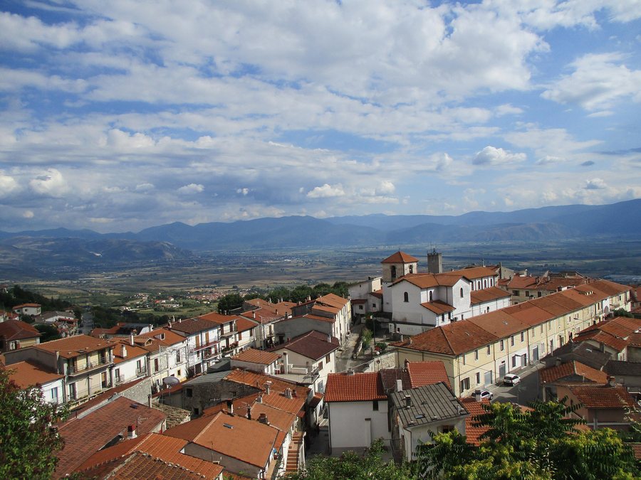 File:Panoramica Aielli 2016.jpg
