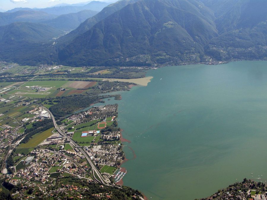 Tenero-Contra und Gordola am Lago Maggiore an der Mündung des Ticino