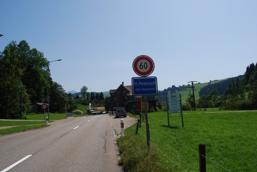 Ansicht von Sankt Peterzell im Kanton St. Gallen in der Schweiz