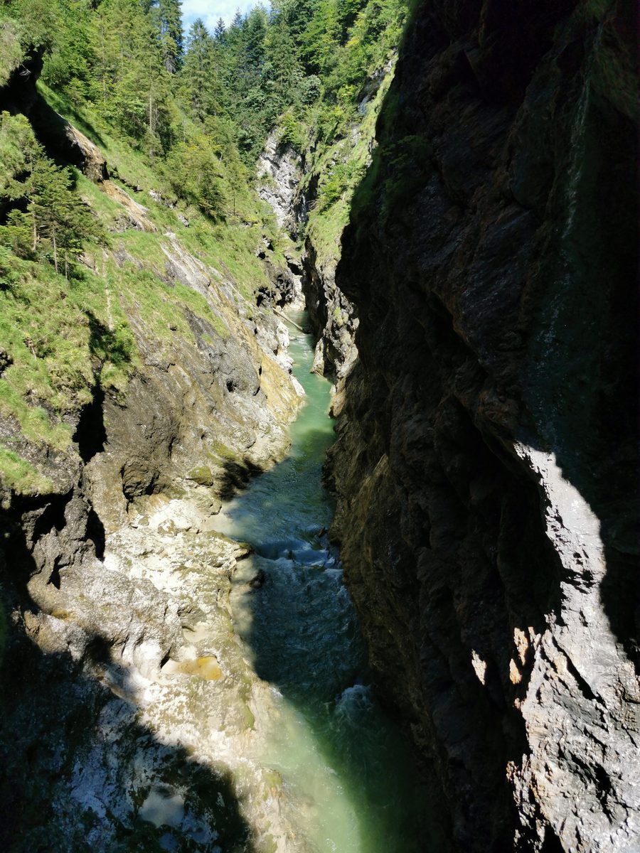 Blick nach Norden durch die Tiefenbachklamm bei Brandenberg