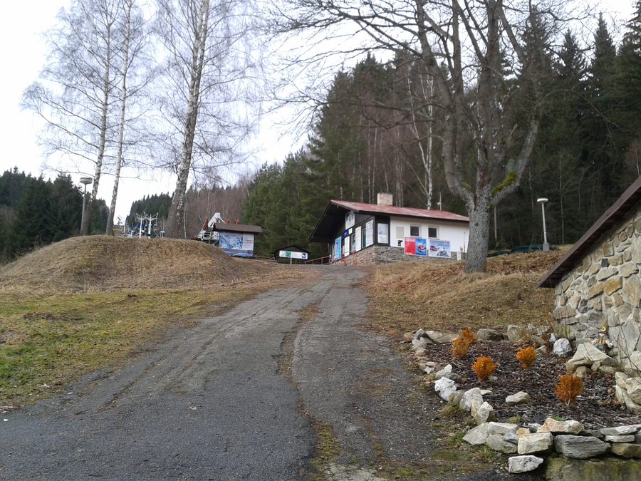 Seilbahn im Skigebiet Zadov-Churáňov in der Südböhmischen Region