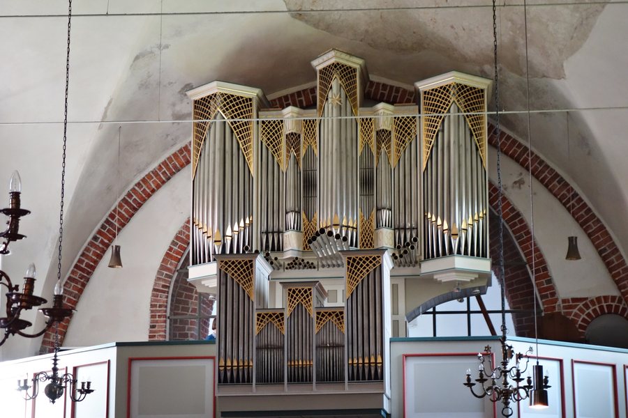 File:Lütjenburg St. Michaelis Orgel (06).jpg