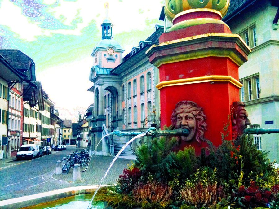 Historische Altstadt von Zofingen mit Stadtmauer
